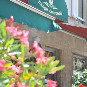 ** Hotel Logis L'ange Couronne France